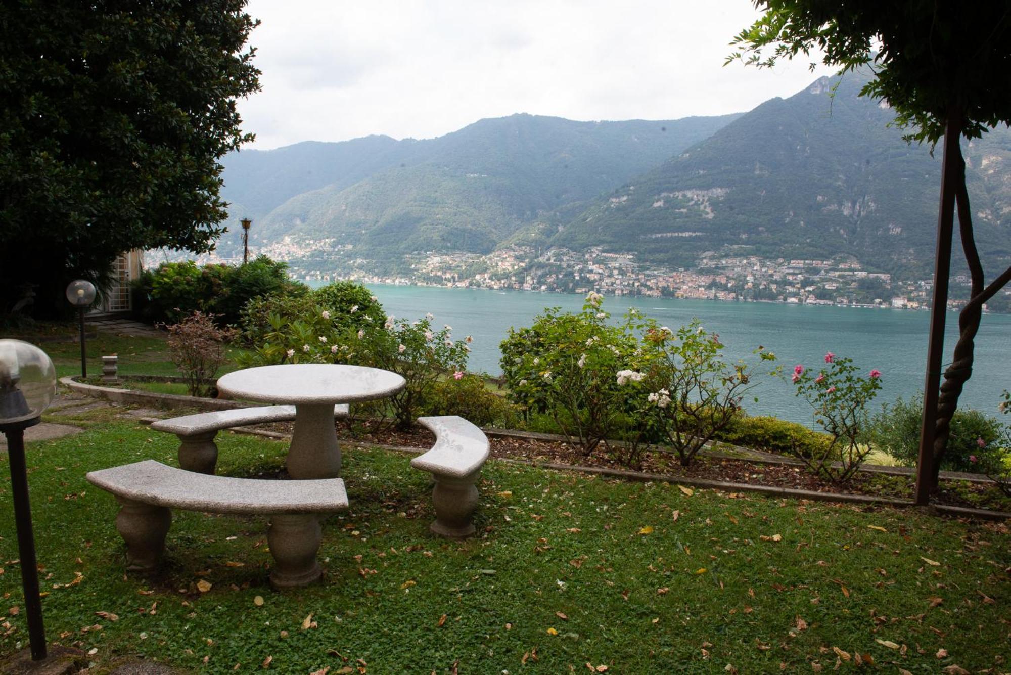 Appartamento "Bella Vista" Sul Lago Di Como Faggeto Lario Екстер'єр фото
